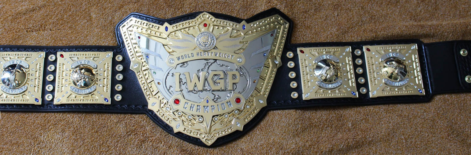 NJPW unveils IWGP Global Championship title belt - WON/F4W - WWE